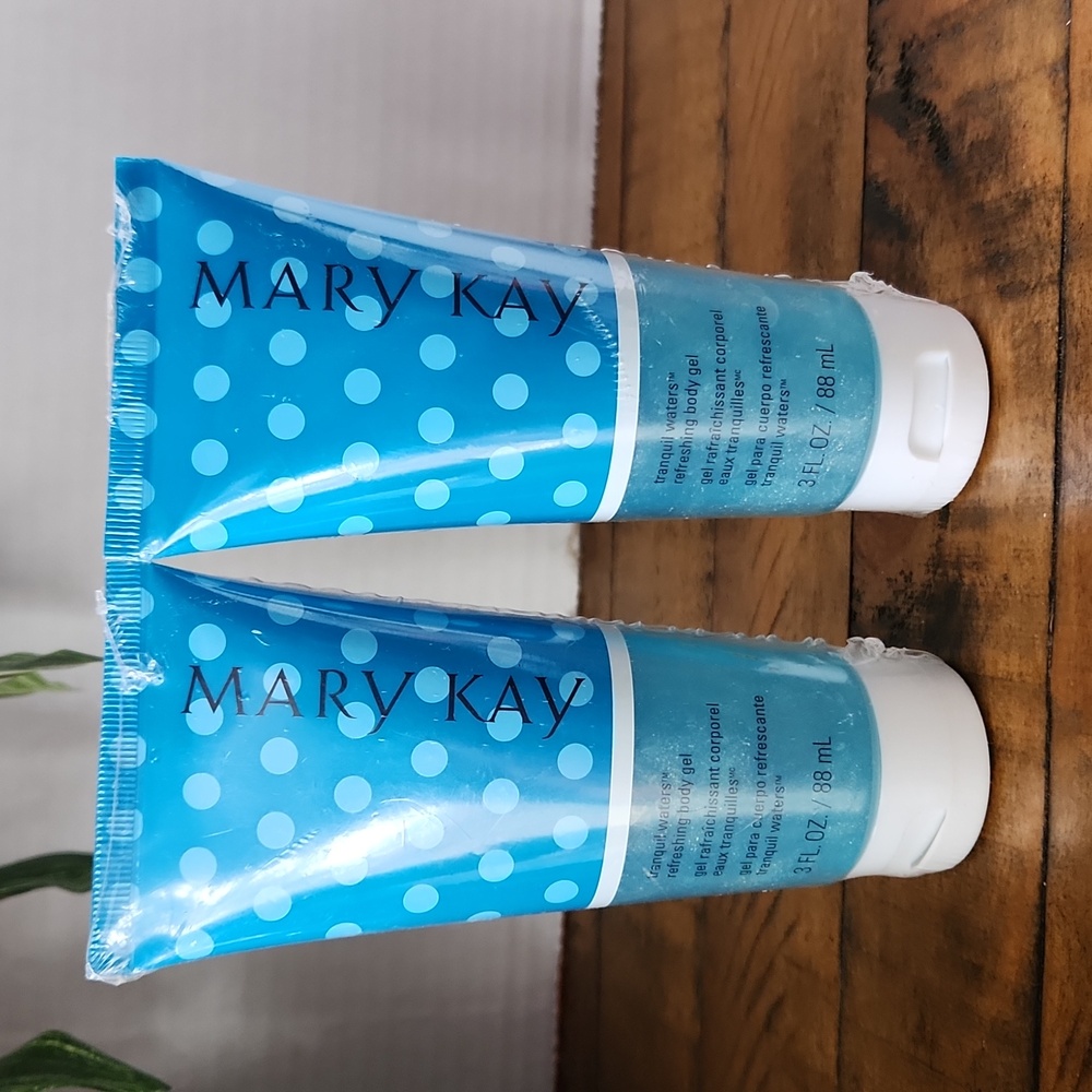 Mary Kay tranquil waters body gel (2 tubes)